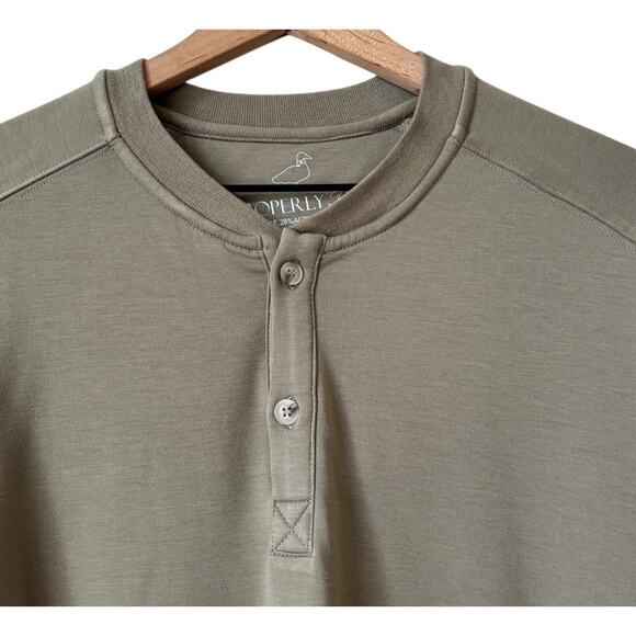Properly Tied Men’s Shoreline Henley Shirt Size XL Sage Green Stretch Hunting - Picture 2 of 7